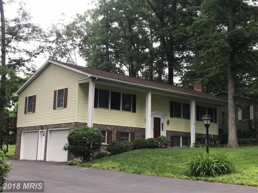 184 Theodore Dr, Chambersburg, PA 17202 - photo 1