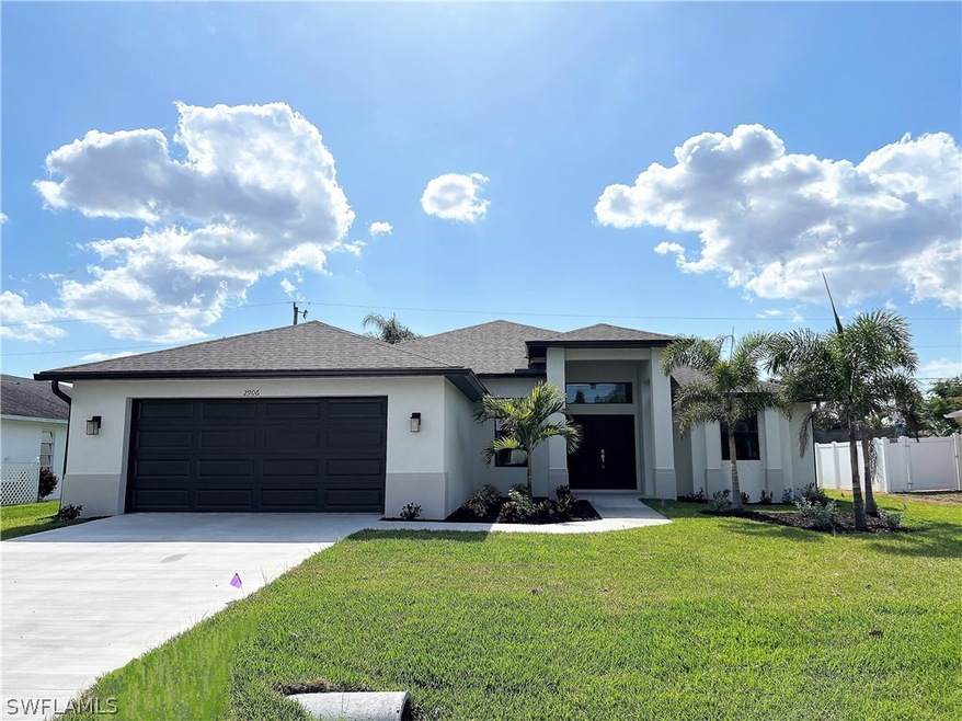 FRONT ELEVATION OF 2906 SE 8TH AVE