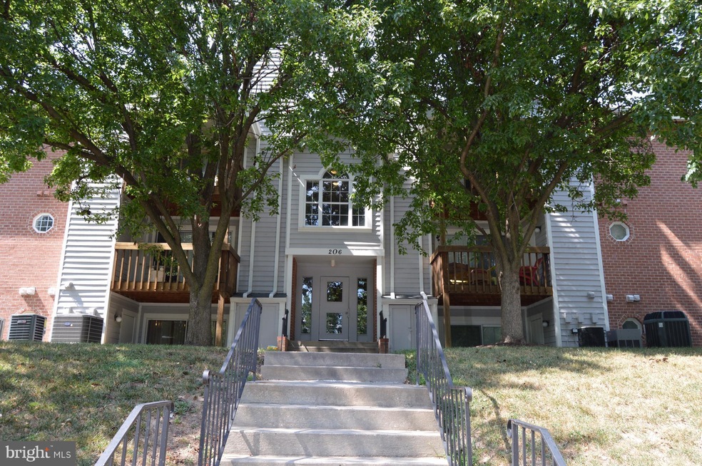 206 Spring Maiden Ct, Glen Burnie, MD 21060 - photo 1