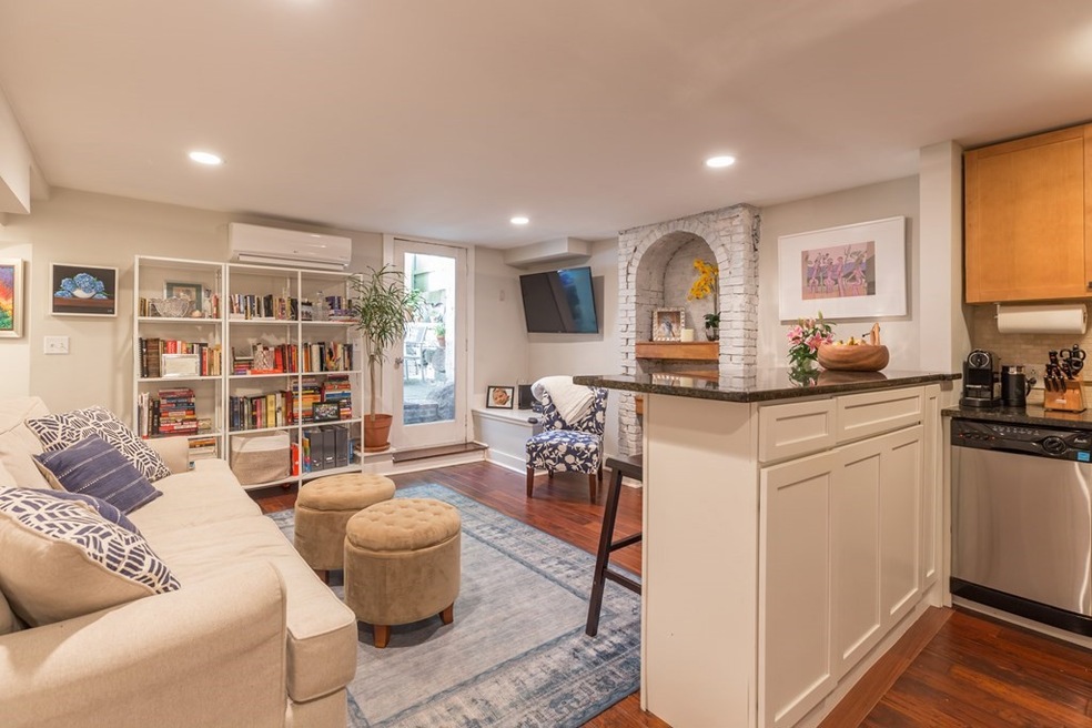 448 Shawmut Ave unit 1, Boston, MA 02118 - photo 1