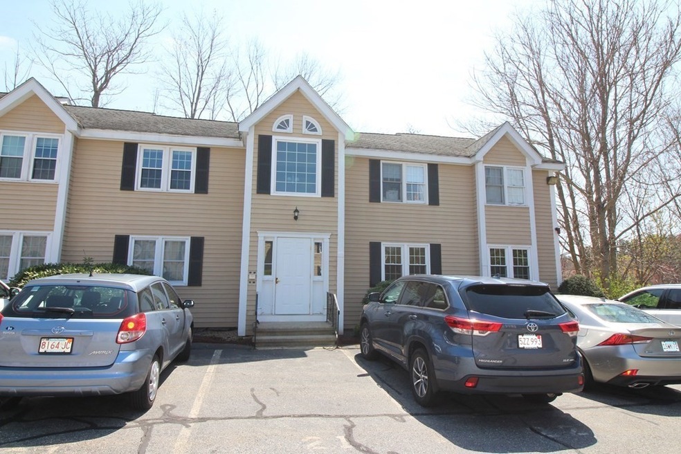 454 Mammoth Rd unit 23, Dracut, MA 01826 - photo 1