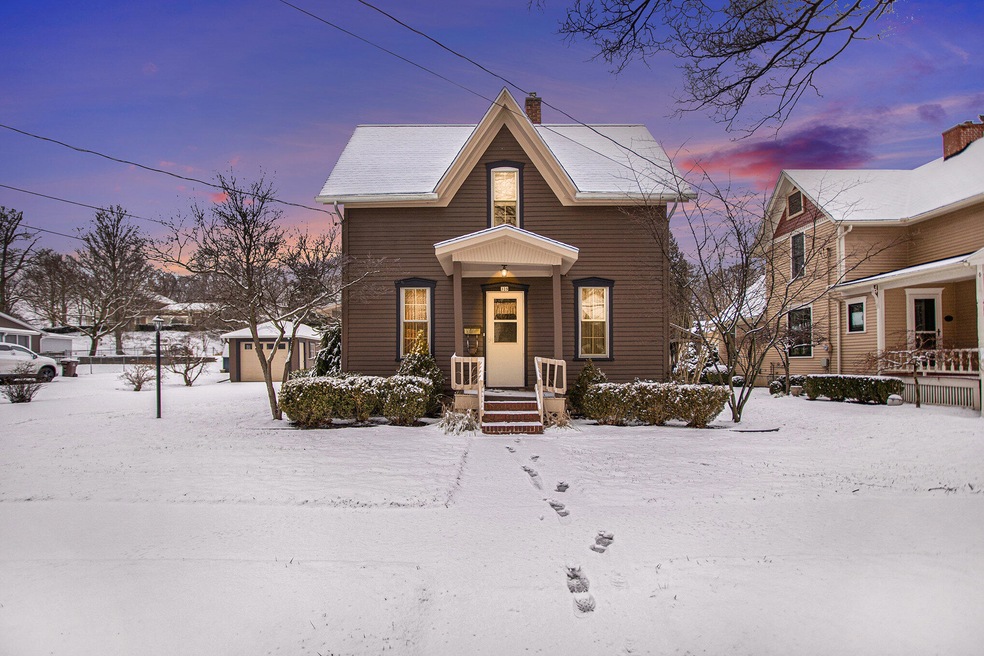 325 N Eagle St, Marshall, MI 49068 - photo 1