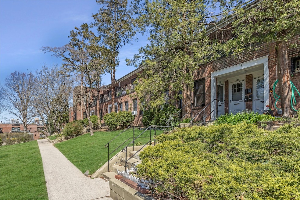 Sold $275,000 • Co-Listing Agent