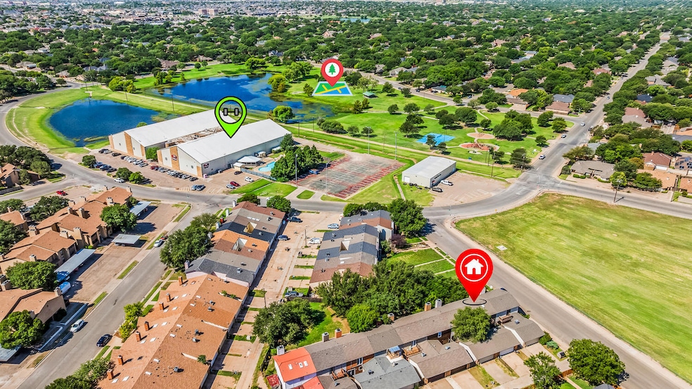 8633 Knoxville Dr unit 27, Lubbock, TX 79423 - photo 1