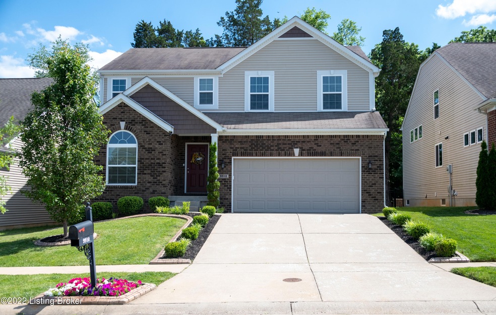 9910 Creek View Estates Dr, Louisville, KY 40291 - photo 1