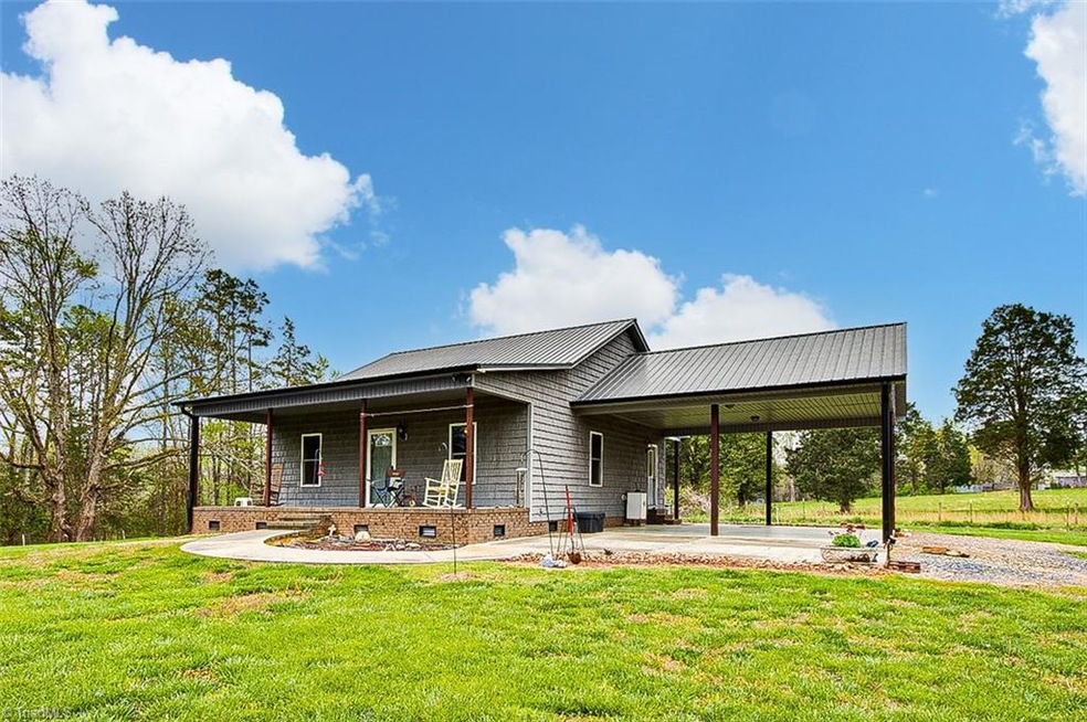 1749 Pine Hill Rd, Asheboro, NC 27205 - photo 1