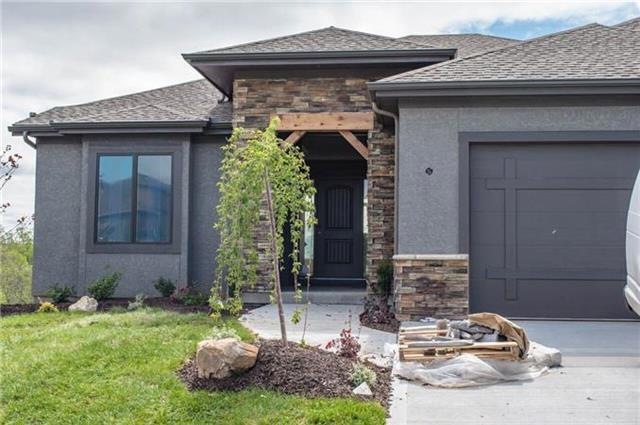 9931 Warwick St, Lenexa, KS 66220 - photo 1