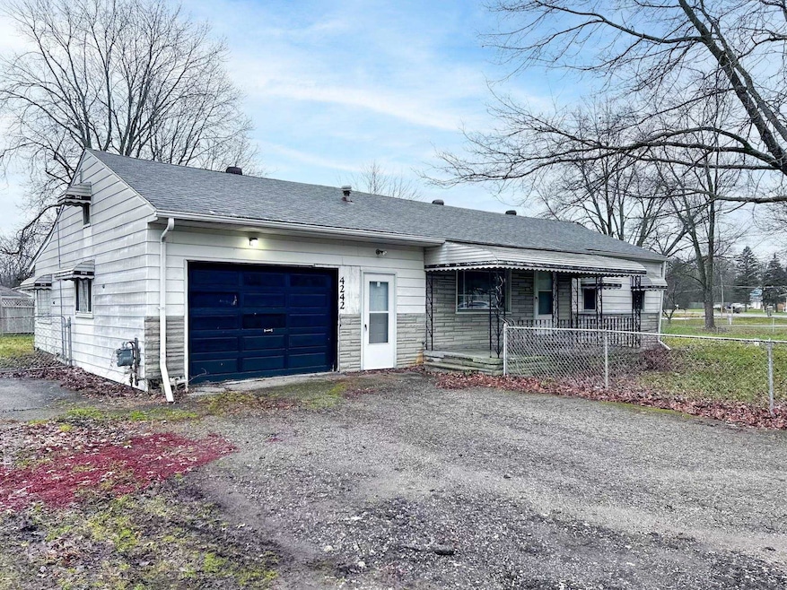 4242 N Belsay Rd, Flint, MI 48506 - photo 1