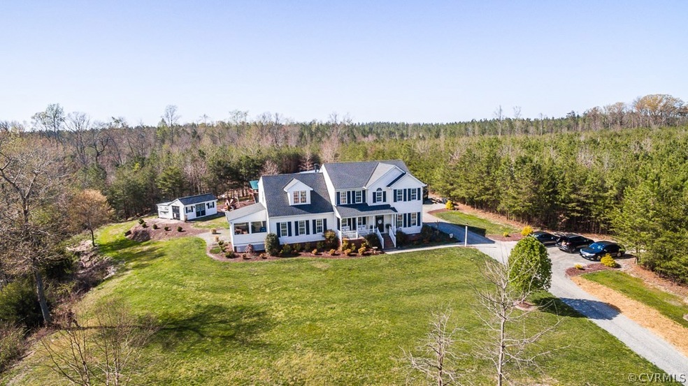 3698 Smithfield Rd, Saint Stephens Church, VA 23148 - photo 1