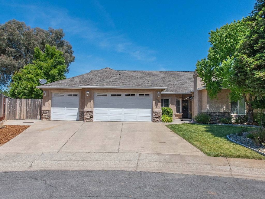 6040 Constitution Way, Redding, CA 96003 - photo 1