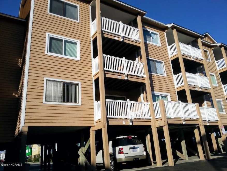 1101 S LAKE PARK A8 FRONT