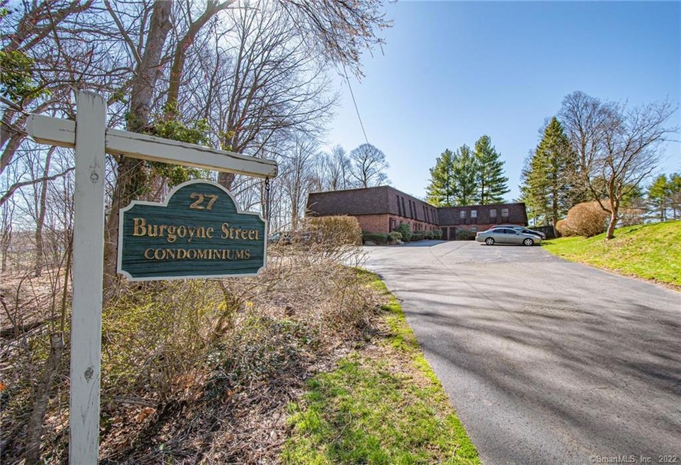 27 Burgoyne St unit C, West Hartford, CT 06110 - photo 1