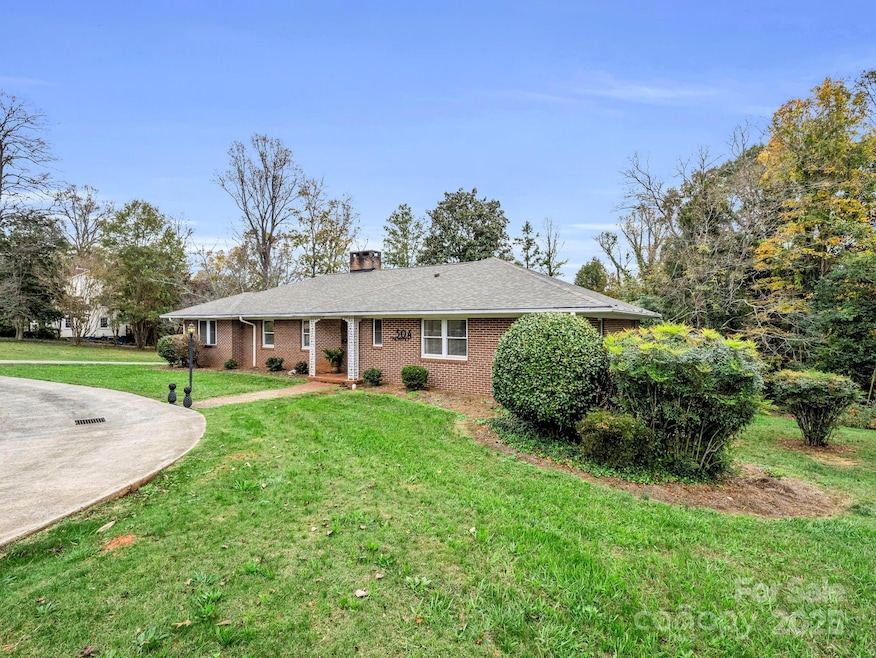 For Sale $443,000