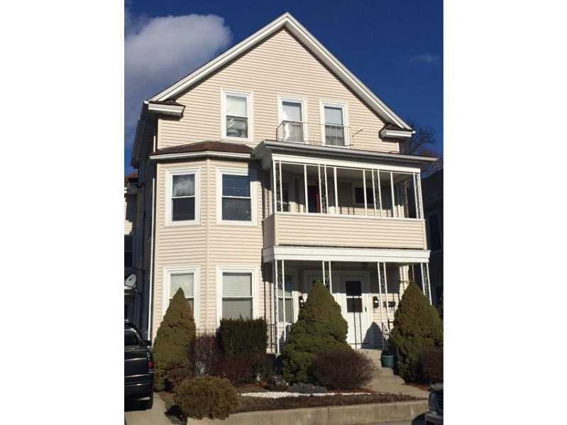 110 Suffolk Ave unit 2, Pawtucket, RI 02861 - photo 1