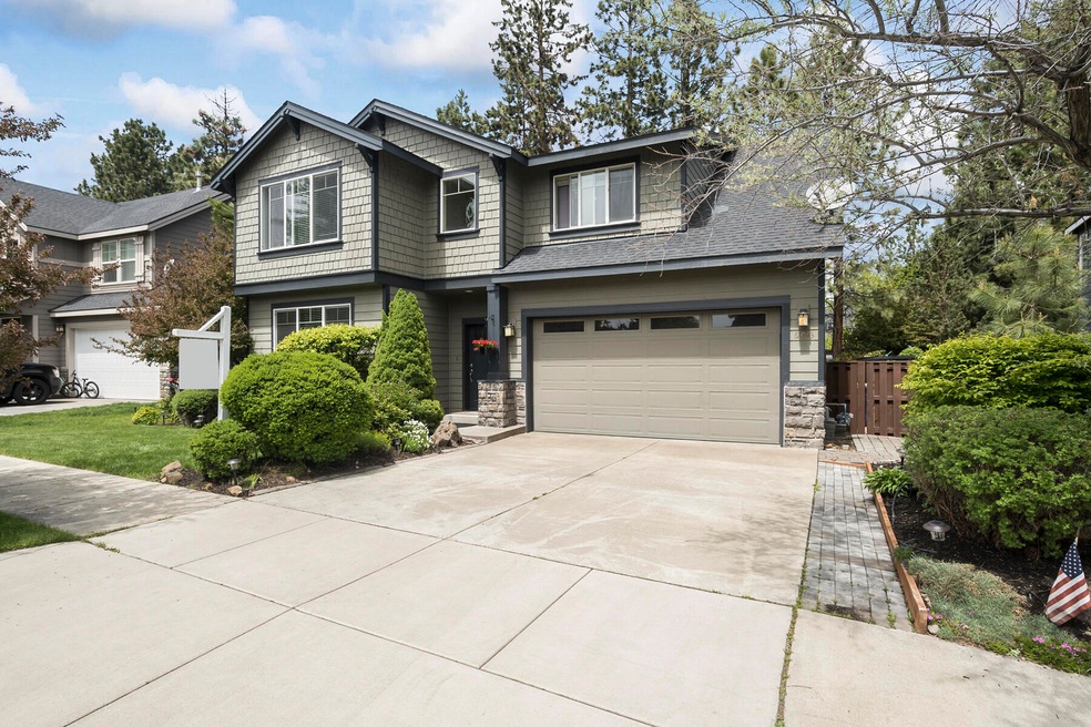 61043 Snowberry Place, Bend, OR 97702 - photo 1