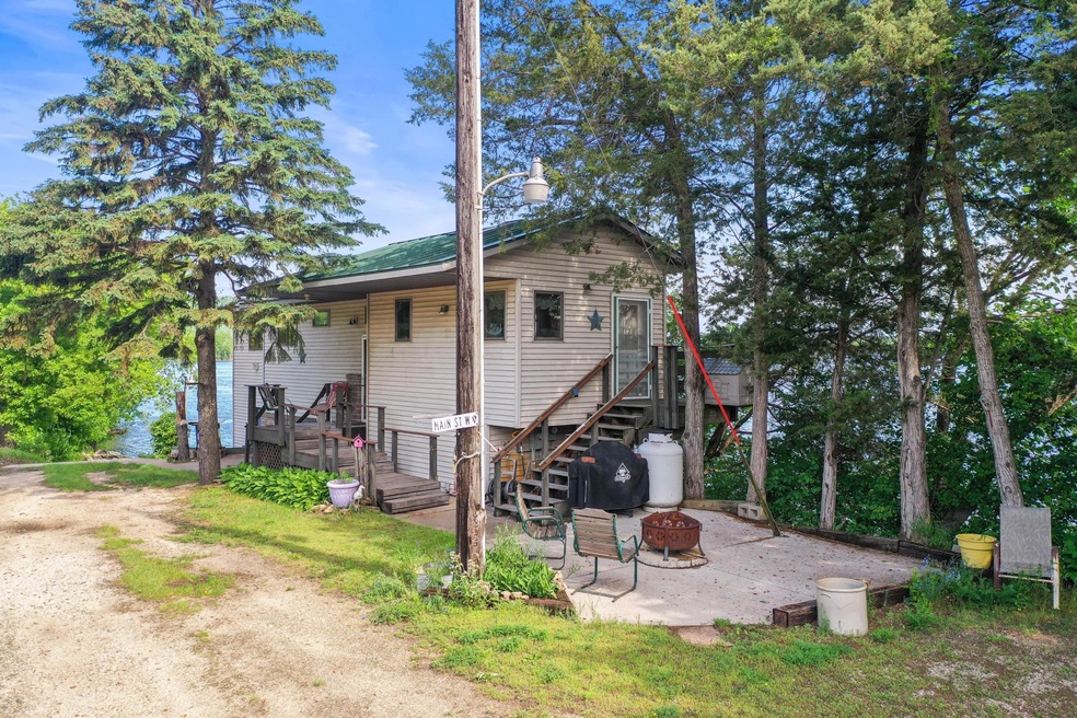 26078 U S 61, Winona, MN 55987 - photo 1