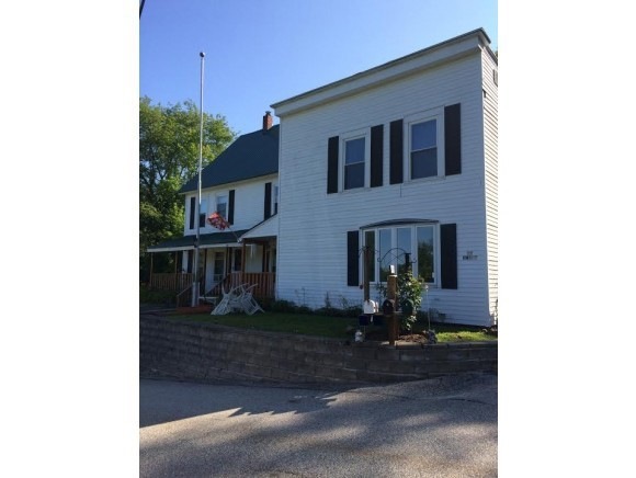 16 Chase St, Hooksett, NH 03106 - photo 1