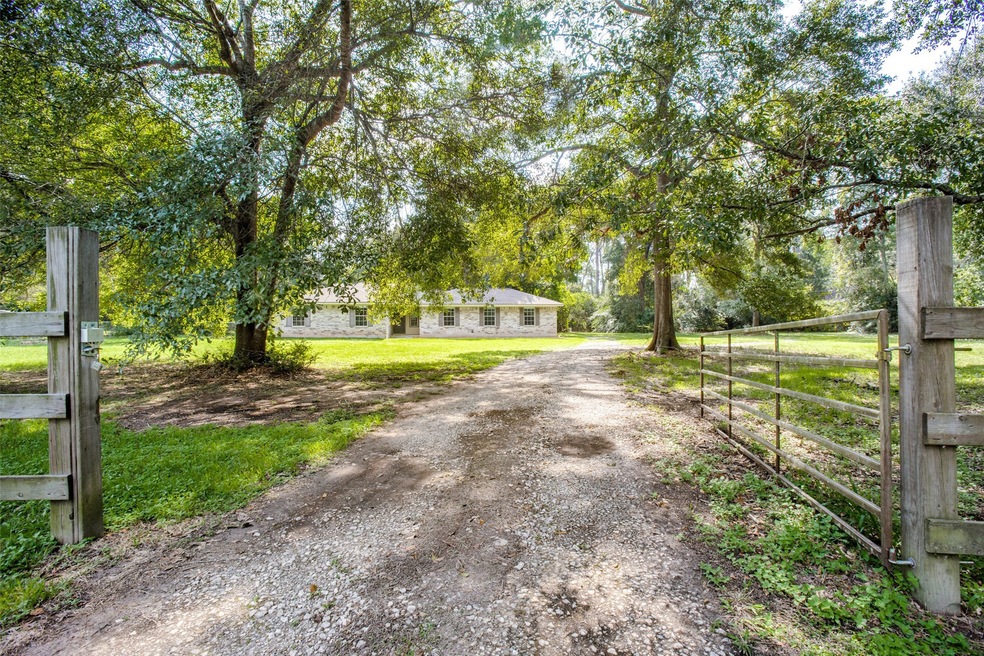 22610 Cardinal Dr, Hockley, TX 77447 - photo 1