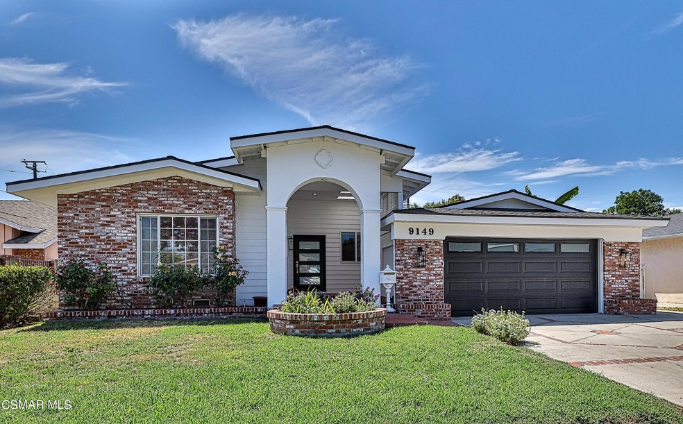 Sold $1,024,000 • Co-Listing Agent