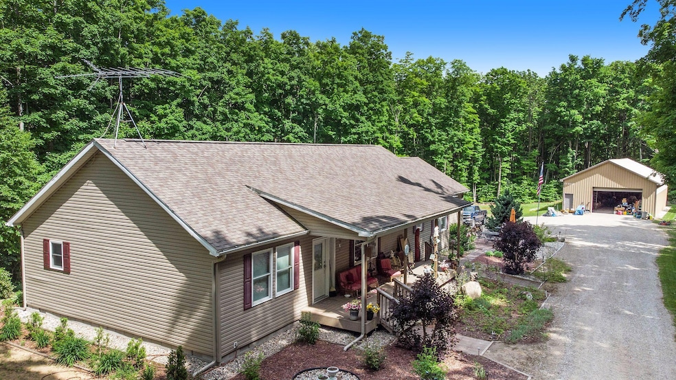 11085 house