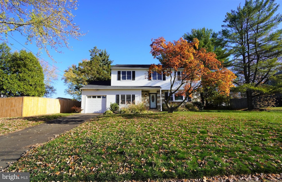 491 Penrose Ln, Warminster, PA 18974 - photo 1