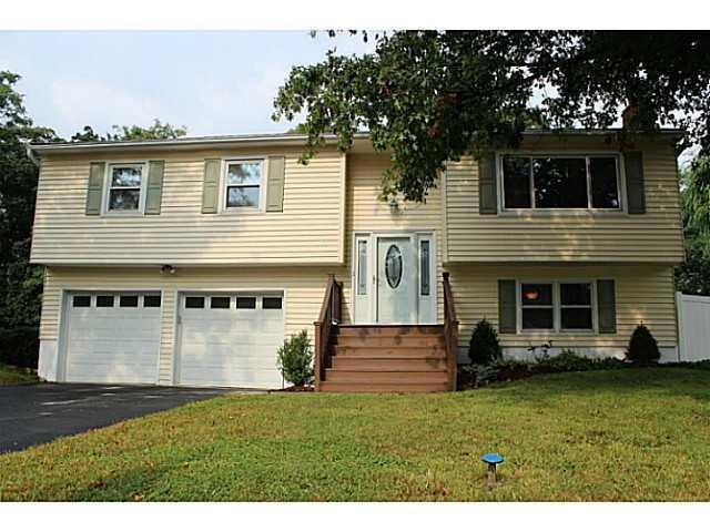 113 Harold Ave, Cornwall, NY 12518 - photo 1