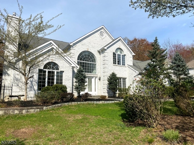 28 Ackerman Dr, Mahwah, NJ 07430 - photo 1