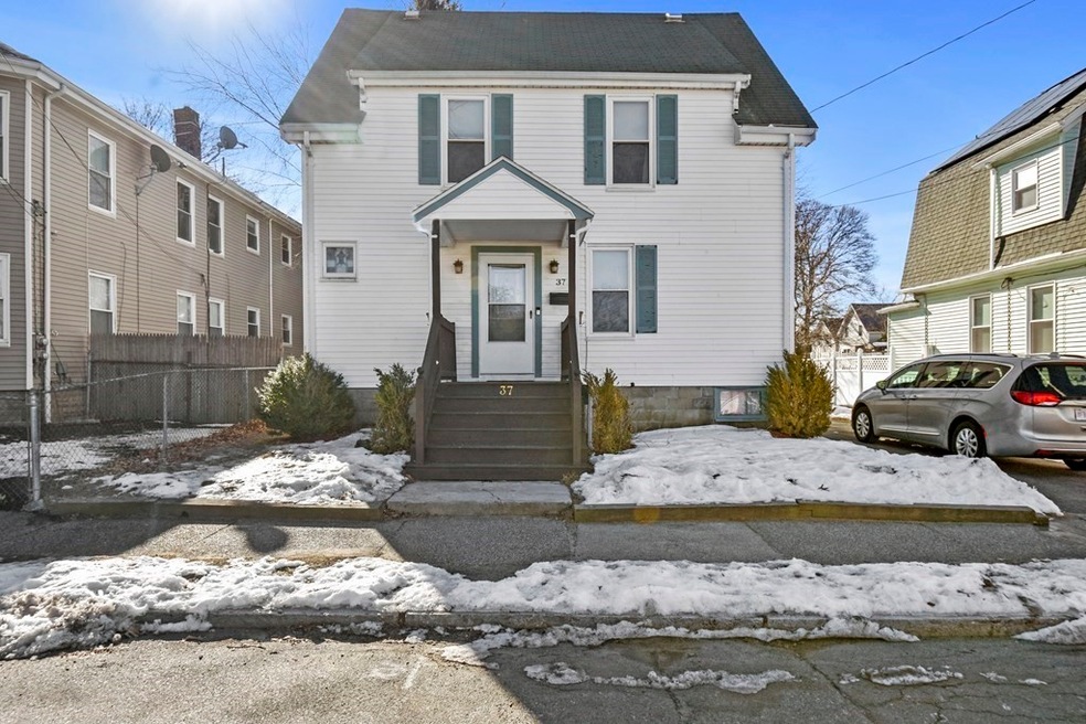 37 Wilfred St, Lynn, MA 01905 - photo 1