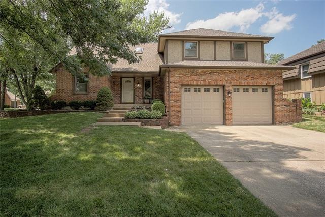 6524 Westgate Cir, Shawnee, KS 66216 - photo 1