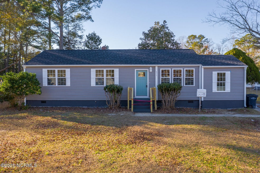 611 Aztee Rd, Jacksonville, NC 28540 - photo 1