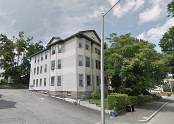 30 Derby St unit 3, Worcester, MA 01604 - photo 1