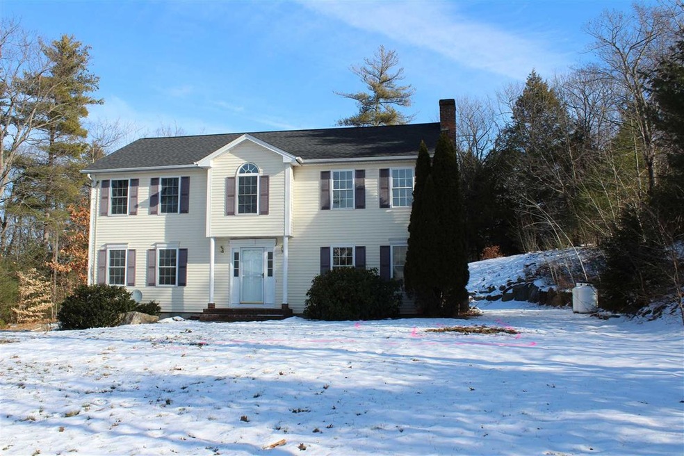 11 Van Buren Cir, Goffstown, NH 03045 - photo 1