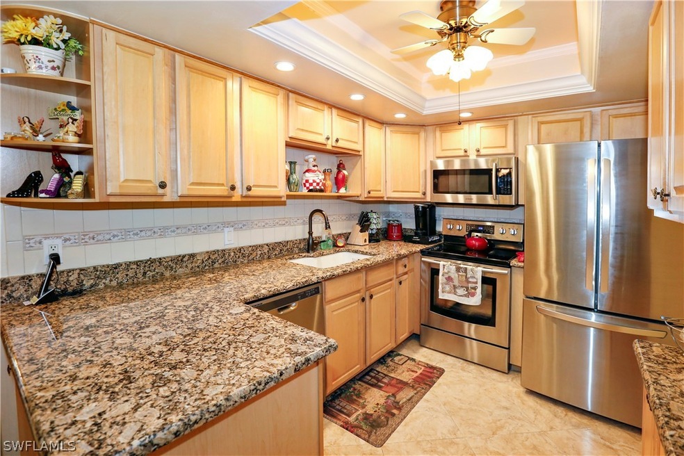 12491 Mcgregor Blvd unit 3, Fort Myers, FL 33919 - photo 1