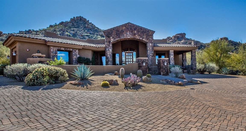 Front entry with pavers