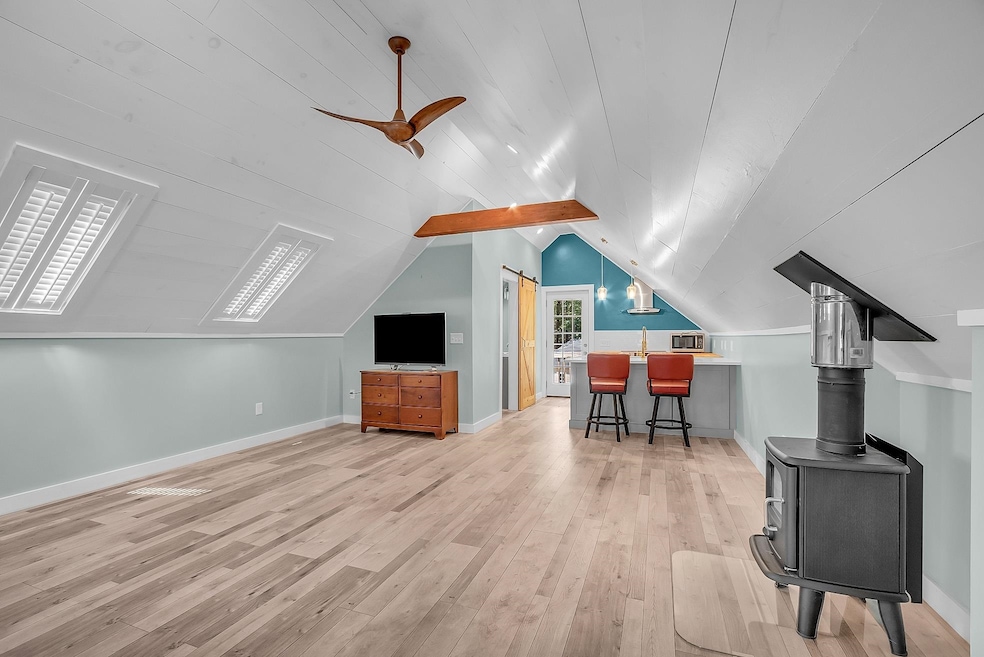 For Rent $1,650/month