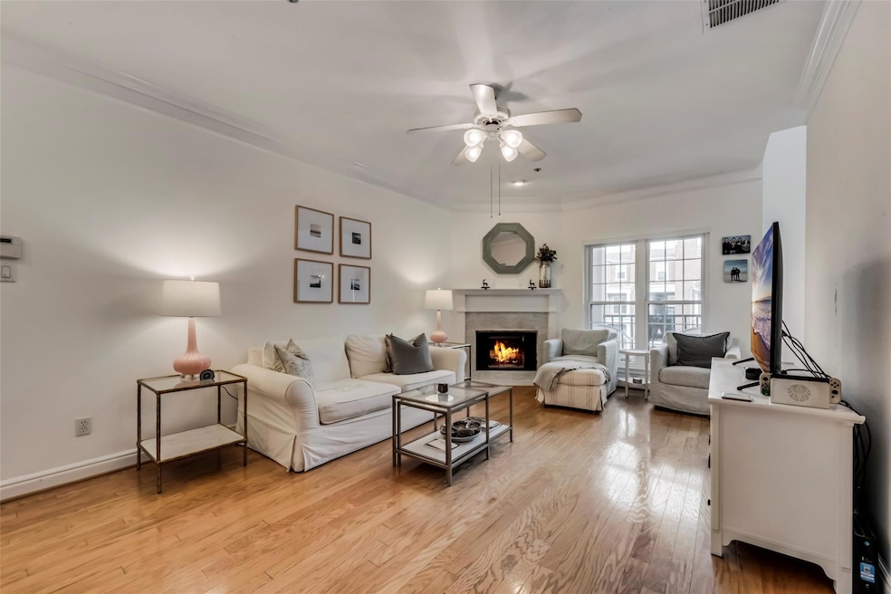 5407 Bryan St unit A204, Dallas, TX 75206 - photo 1