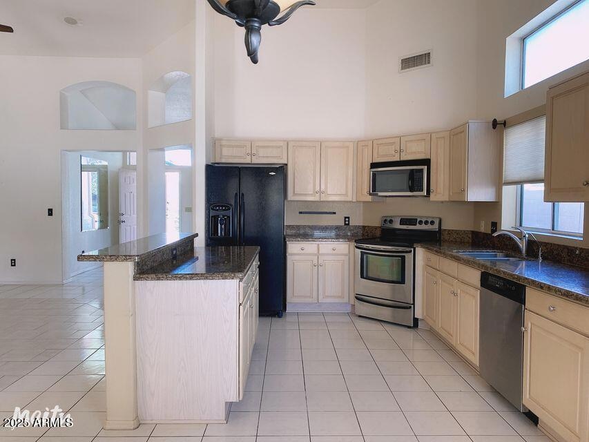 3683 W Shannon St, Chandler, AZ 85226 - photo 1