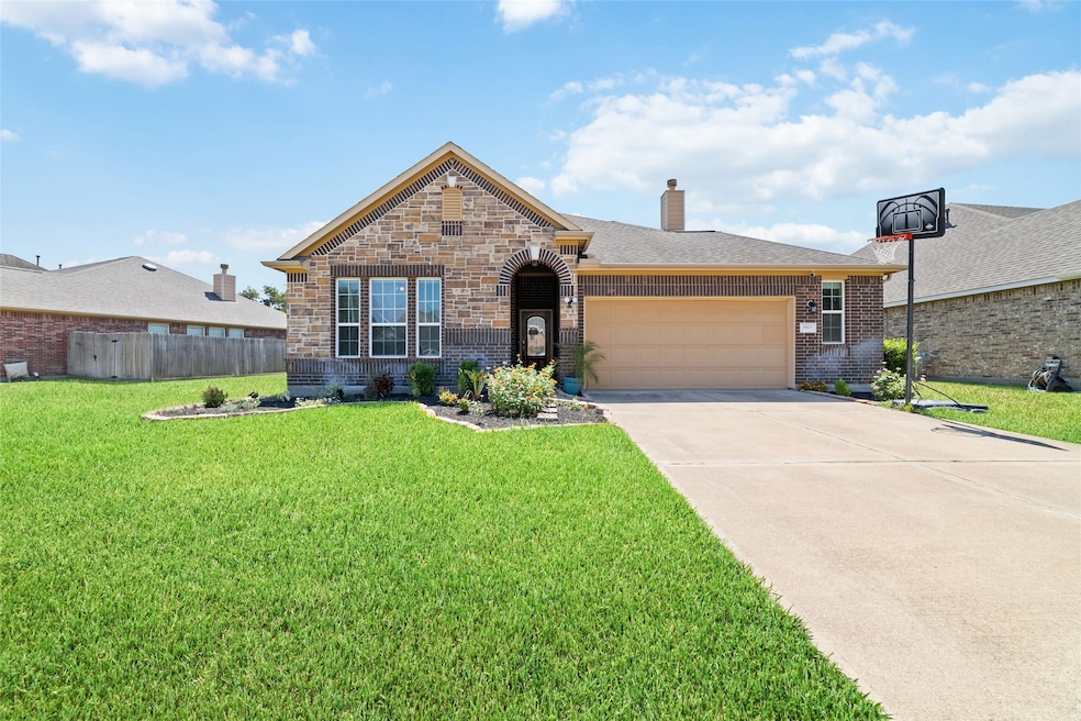 2023 Wembley Way, Rosenberg, TX 77471 - photo 1