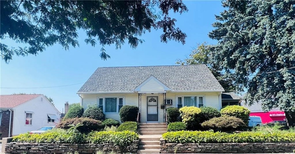 120 Princess Ave, Cranston, RI 02920 - photo 1