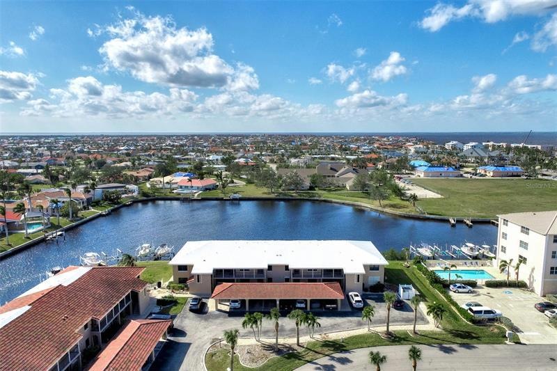 240 Lewis Cir unit 27, Punta Gorda, FL 33950 - photo 1