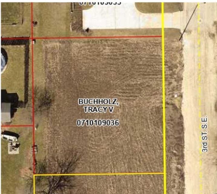 904 SE 3rd St, Tripoli, IA 50676 - photo 1