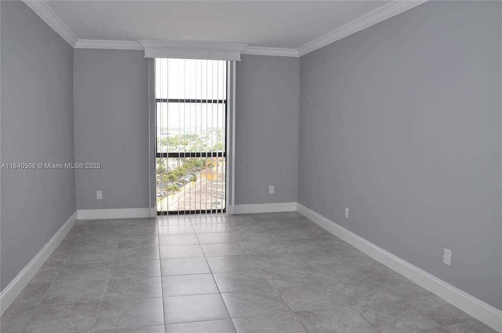 Sailboat Cay unit 1011, North Miami, FL 33181 - photo 1