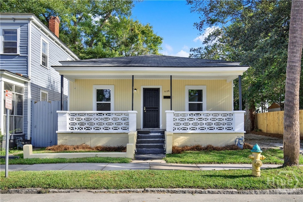 1126 E Waldburg St, Savannah, GA 31404 - photo 1