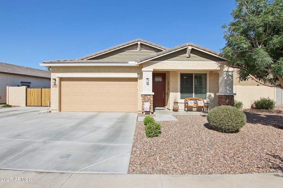 1-web-or-mls-N 108th Ave-1906-001