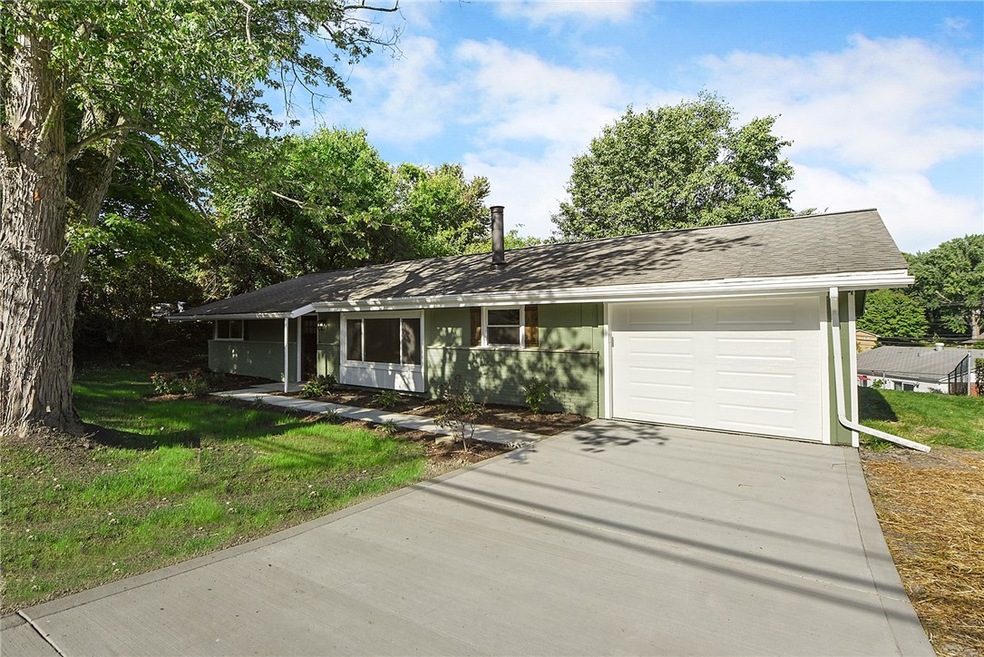 110 Hankey Farms Dr, Oakdale, PA 15071 MLS 1625070