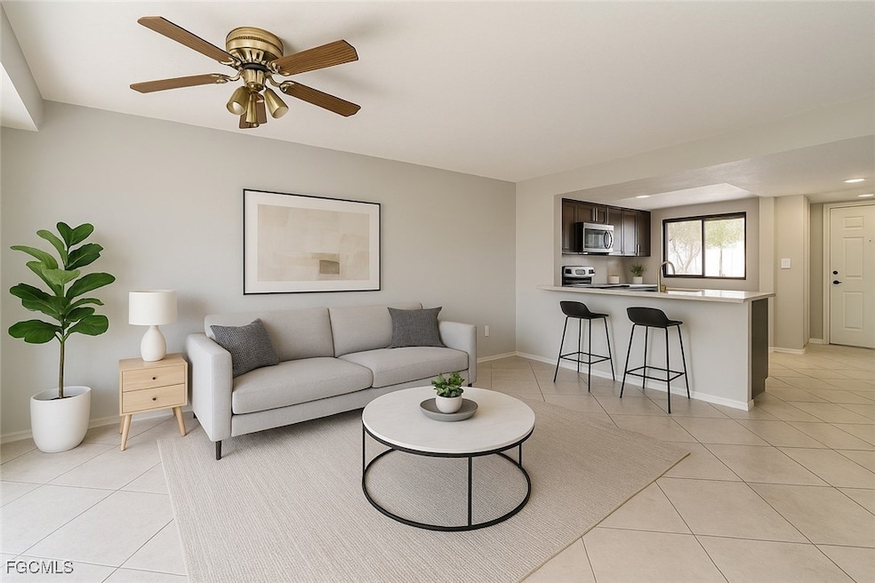 WELCOME HOME!!! Virtually staged...