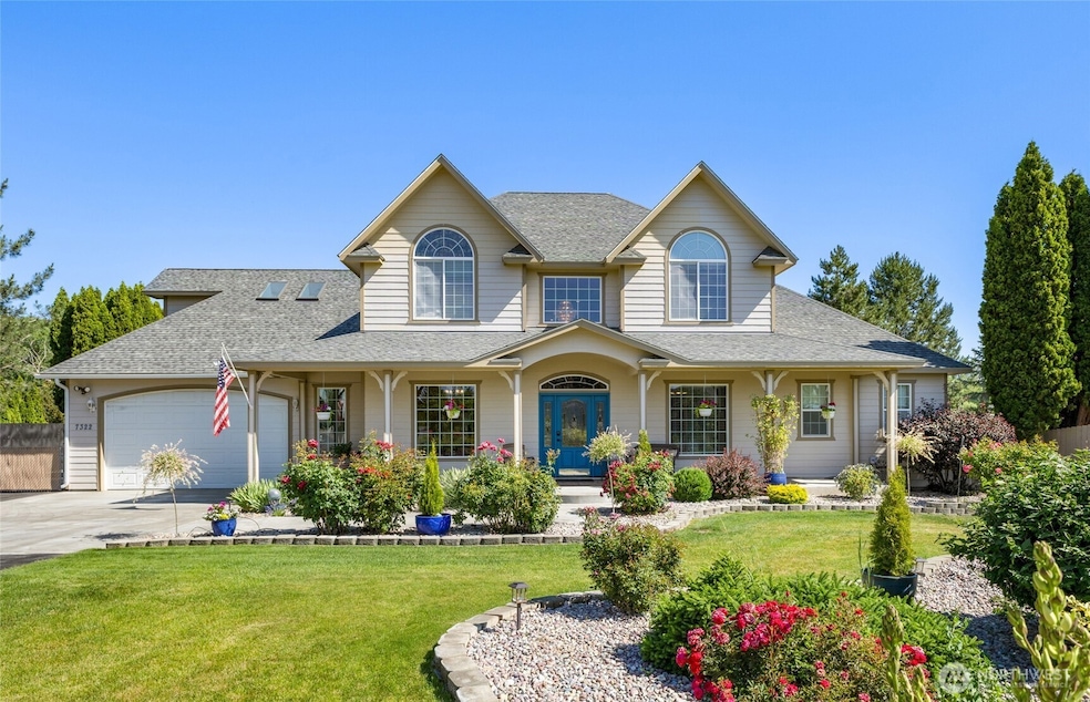 For Sale $900,000