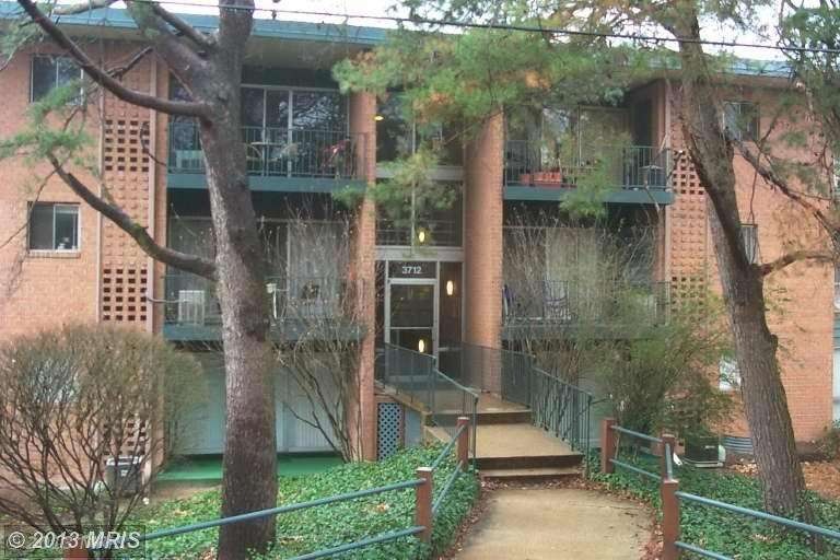 3712 N Rosser St unit T3, Alexandria, VA 22311 - photo 1