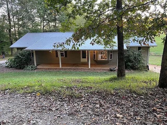 574 Boyd Creek Rd, Sparta, TN 38583 - photo 1