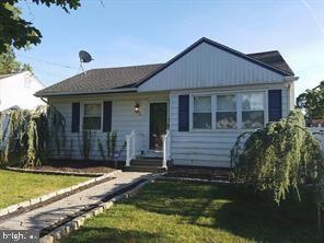 36 Farnsworth Ave, Maple Shade, NJ 08052 - photo 1